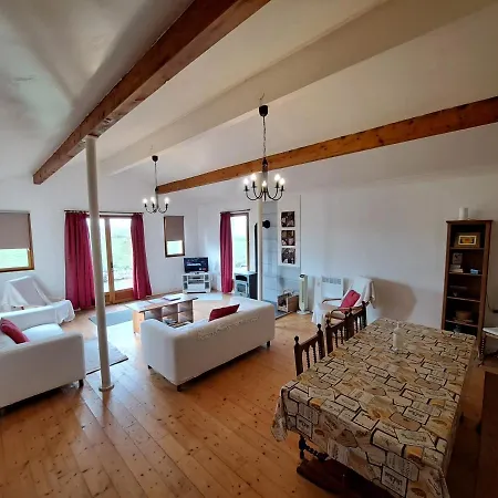 With Private Pool- Petite Hirondelles Villa