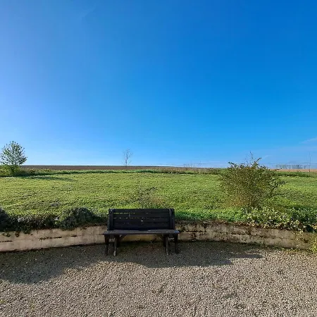With Private Pool- Petite Hirondelles *