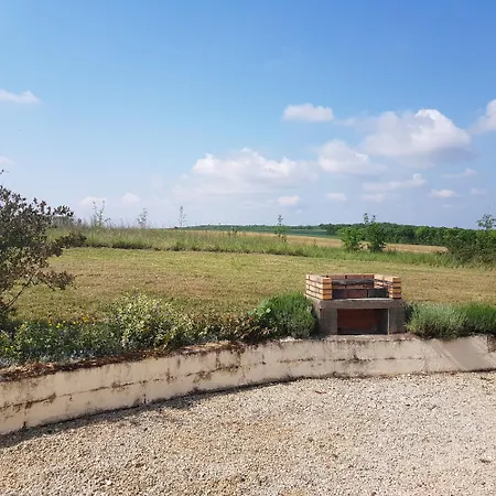With Private Pool- Petite Hirondelles Villa